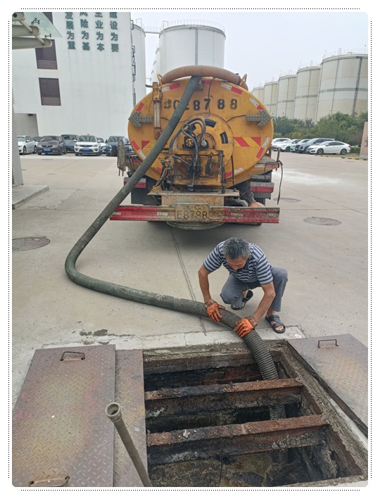 青龙隔油池清掏