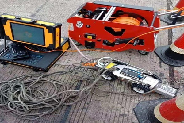 青龙CCTV管道检测机器人